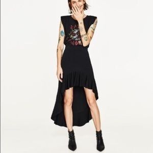 Black Zara size small asymmetric hem skirt